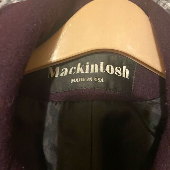 Women’s Burgundy Wool Peacoat Size M Double-Breasted tMid-Length Coat